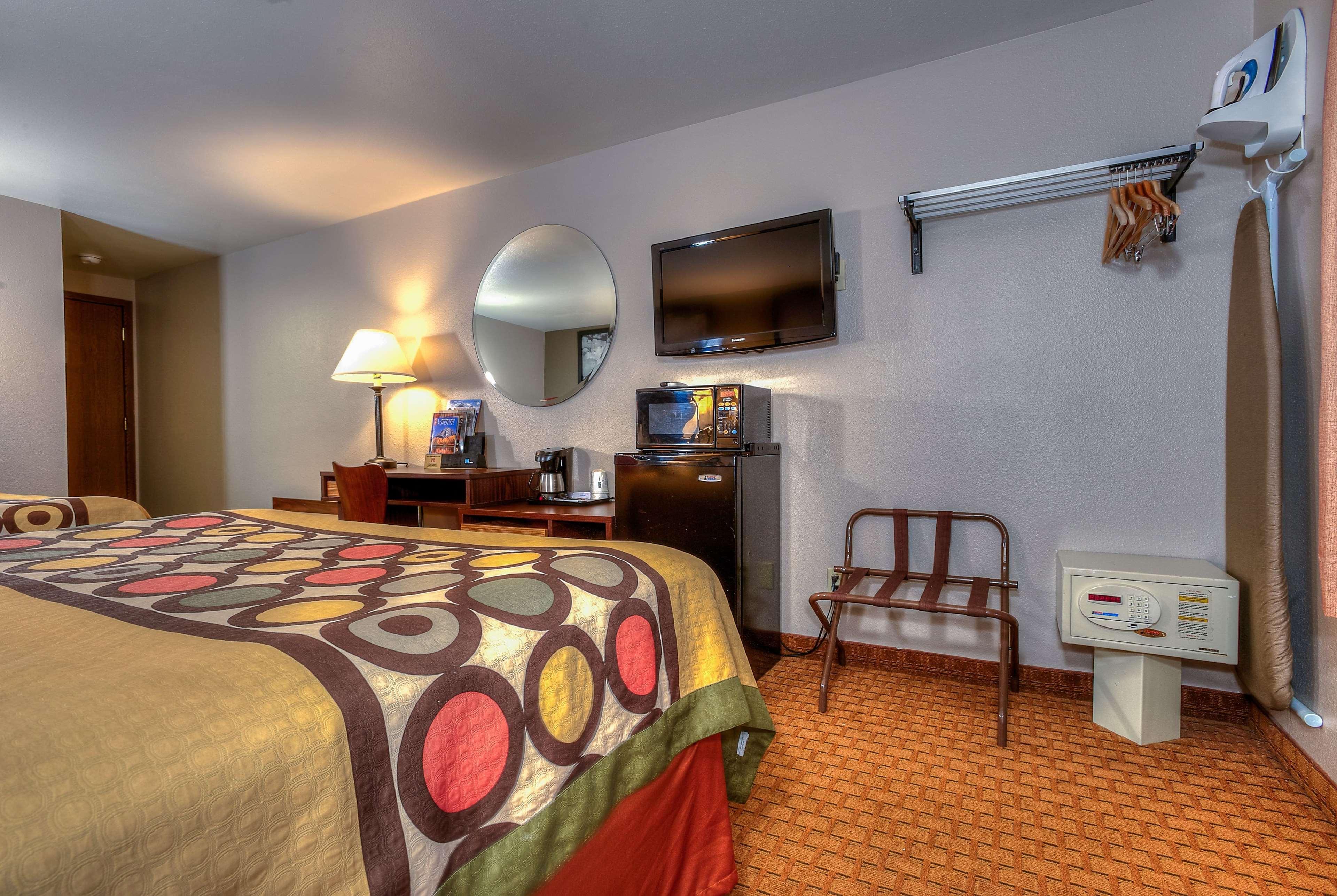 Motel Super 8 By Wyndham Jackson Hole Esterno foto